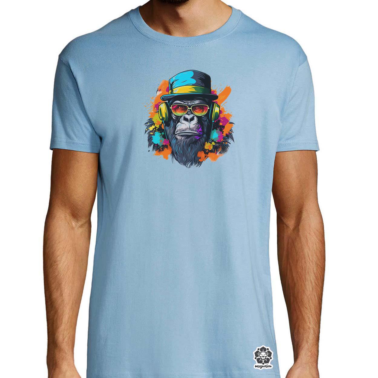 Gorilla zenét hallgat v5 egyedi póló 